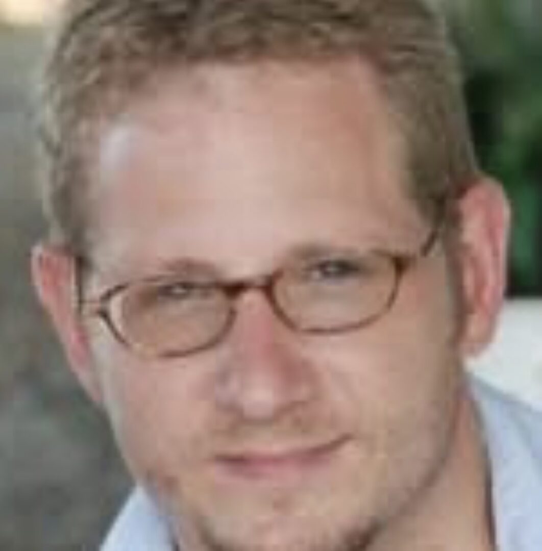  Ron Perrin, Professional Photographer